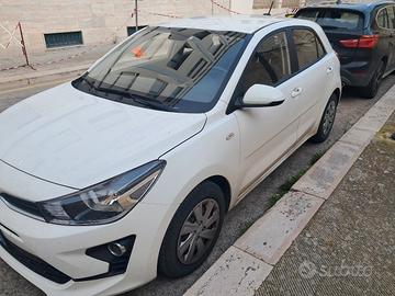 Kia Rio 1.2 bifuel GPL benzina 