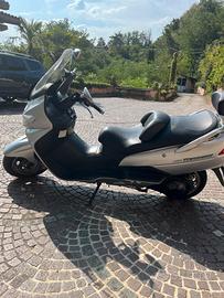 Suzuki burgman 400