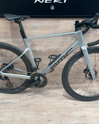 BICI DA CORSA BMC ROADMACHINE 01