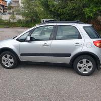 Portiere Suzuki SX4 lato sx e dx e altri ricambi