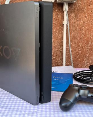 Ps4 slim days of play 1tb perfetta