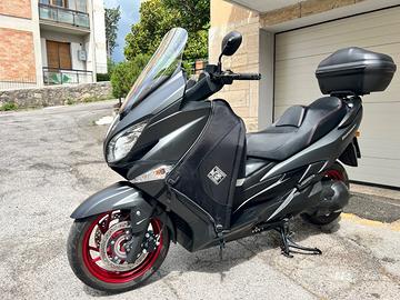 Suzuki Burgman 400