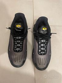 Nike TN Air Max Plus nere numero 41
