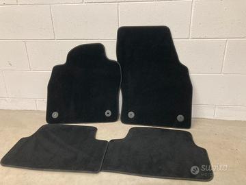 Tappetini originali volkswagen polo- set completo