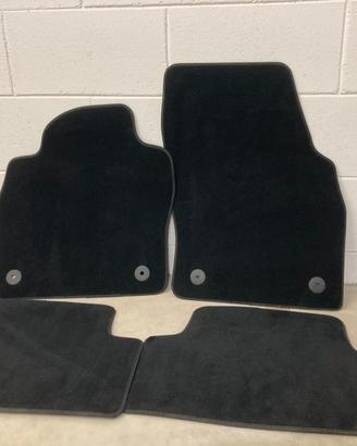 Tappetini originali volkswagen polo- set completo