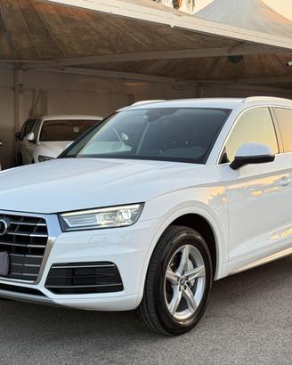 AUDI Q5 2.0 TDI 190CV quattro S tronic Sport VIRTU