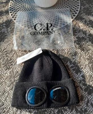 cappello nero C.P. Company