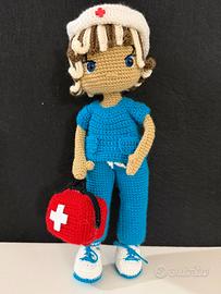 Amigurumi infermiera