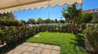 Appartamento di 108 m² con 4 locali e box auto a V