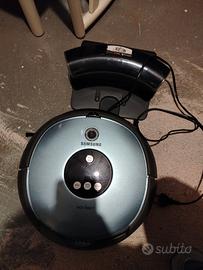 robottino aspirapolvere