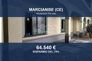 Immobile in asta di 353 m² con più di 5 locali a M