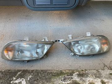 Sprinter 313 W903 fari anteriori