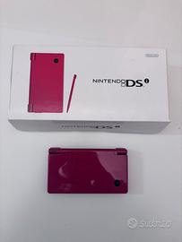 Nintendo dsi rossa con scatola