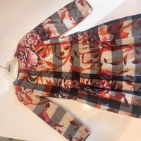 Abitino bimba Burberry (8Y) NUOVO