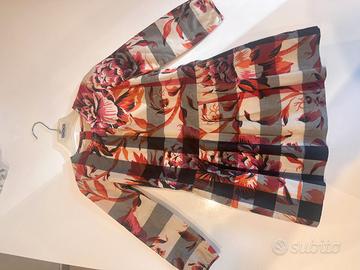 Abitino bimba Burberry (8Y) NUOVO