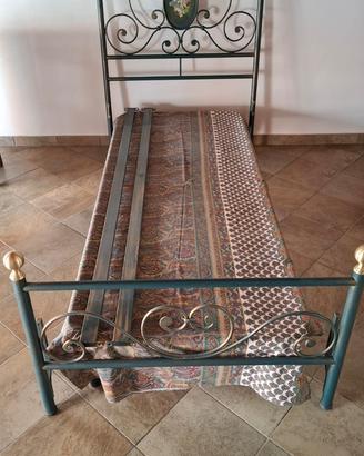 Letto in ferro battuto