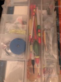 Set oggetti per pesca