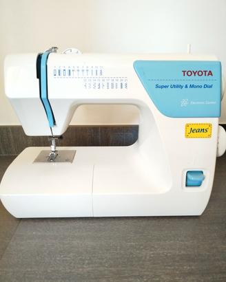Macchina  da  cucire Toyota 
Mod JSA21