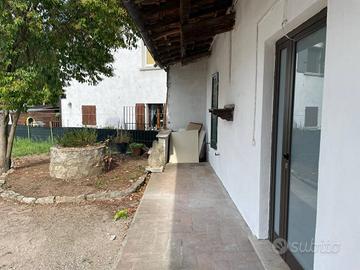 Lonato del Garda Appartamento Bilocale Indipendent