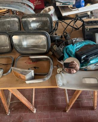 Ricambi epoca Audi 60L fari Hella e accessori