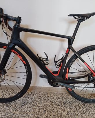 Bici da corsa in carbonio