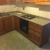 Cucina Classica con ante in legno di Rovere