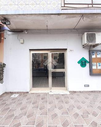 NEGOZIO A PALERMO