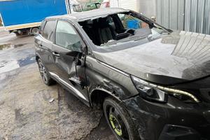 Peugeot 3008 sinistrata