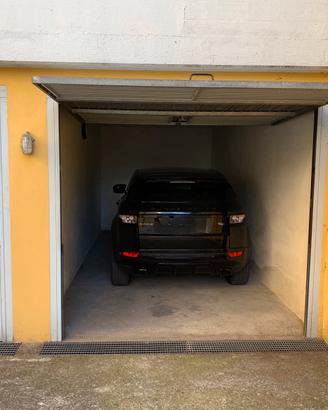 Garage Grande chiuso deposito magazzino box