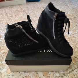 Scarpa scamosciata con brillantini - nr 39