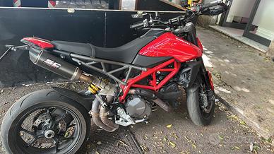 Hypermotard 950