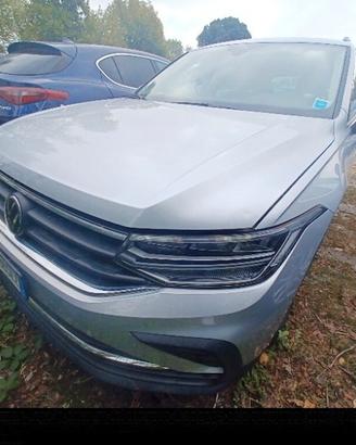 VOLKSWAGEN TIGUAN 2.0 TDI 150CV DSG SCR LIFE ( FAR