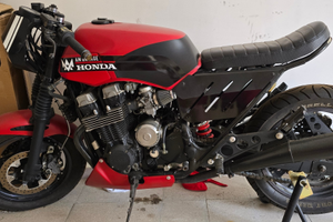 Honda Cbx F 750 Cafè Racer