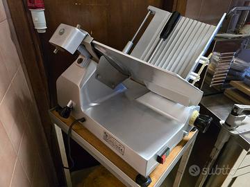  affettatrice lama 300 