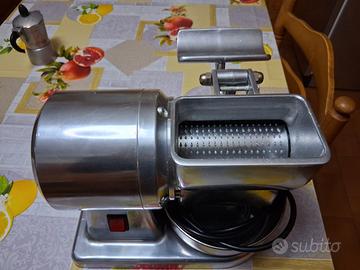 Grattugia professionale