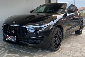 Maserati Levante 3.0 V6 Granlusso 275cv auto my20
