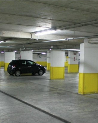 Posti auto presso Cortesantamaria centro città