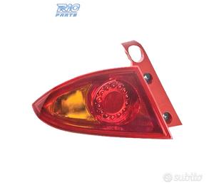 FANALE ESTERNO SINISTRO PER SEAT LEON 04-12