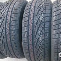 4 gomme nuove invernali 215 40 18 Toyo