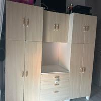 Armadio Småstad componibile montessoriano