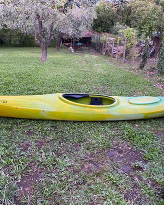 KAYAK EXO