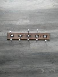 Appendiabiti Shabby Chic in legno e metallo