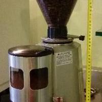 Macina caffè professionale con dosatore