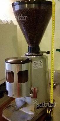 Macina caffè professionale con dosatore