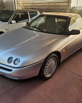 Alfa Romeo GTV Spider 2.0i 16V Twin Spark cat