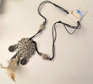Collana donna etnica/boho con piume - Nuova