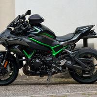 Kawasaki ZH2 - Supercharged - 200cv - anno 2020