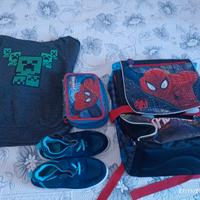 Minecraft,zaino spiderman , astuccio e scarpe N 31