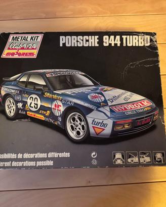 Porsche 944 Turbo Metal Kit 1/24 Majorette New