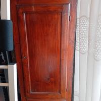 mobili in legno d'epoca 